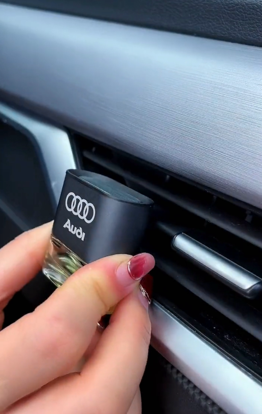 DÉSODORISANT POUR VOITURE AVEC LOGO
